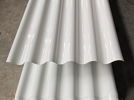 廈門(mén)用戶定制35-130-690型鋁板彩鋼瓦裝飾板