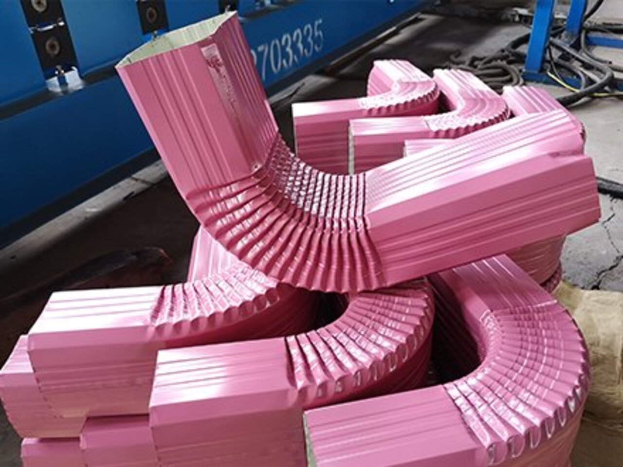 彩鋼雨水管彎頭